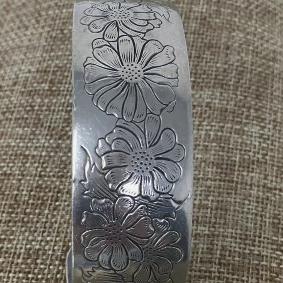 Vintage Kirk Stieff Pewter Cuff Bracelet - Picture 5 of 8